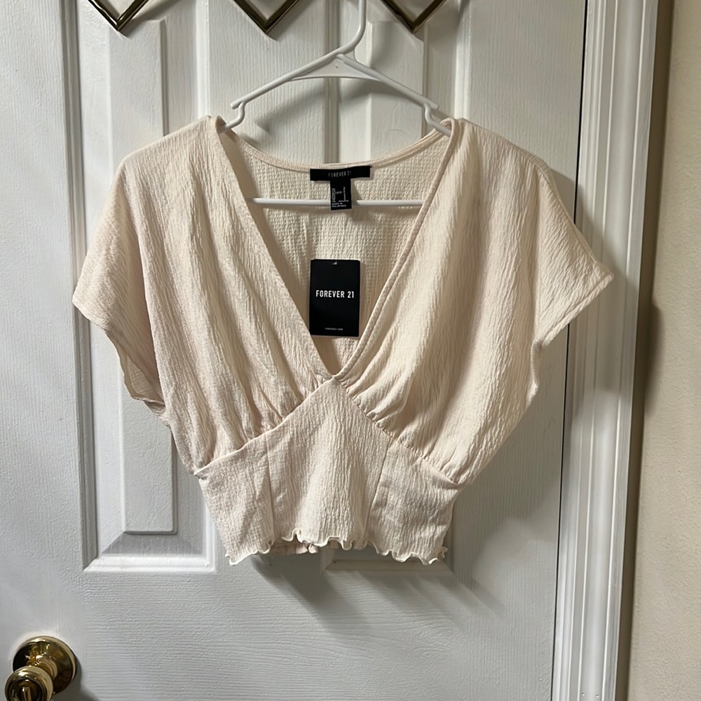 Cream top Forever 21